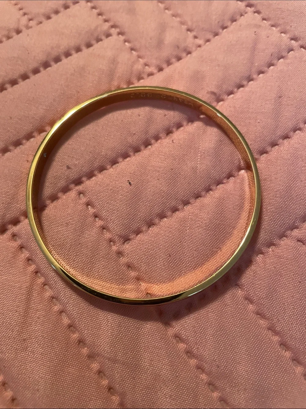 kate spade Gold Tone Bangle Bracelet Like NEW